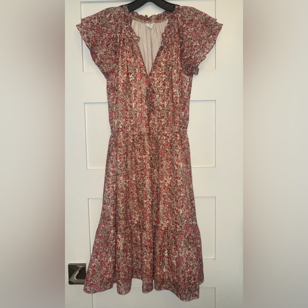 Caslon XS Red Pink and White Floral Dress Ruffle Sleeve